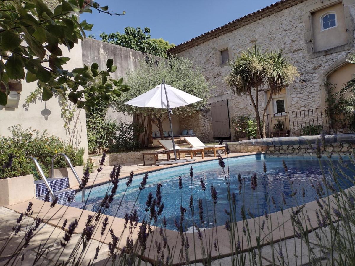 La Maison Des Autres, Piscine Chauffee, Chambres D'Hotes Proches Uzes, Nimes, Pont Du Gard Saint-Genies-de-Malgoires Exterior photo